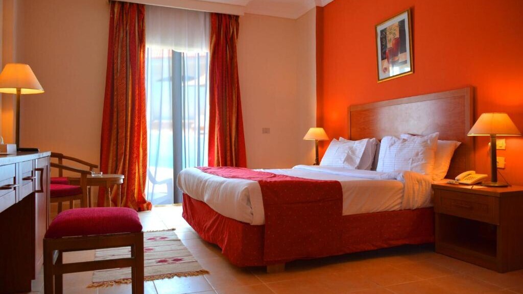 Hawaii Riviera Aqua Park Resort